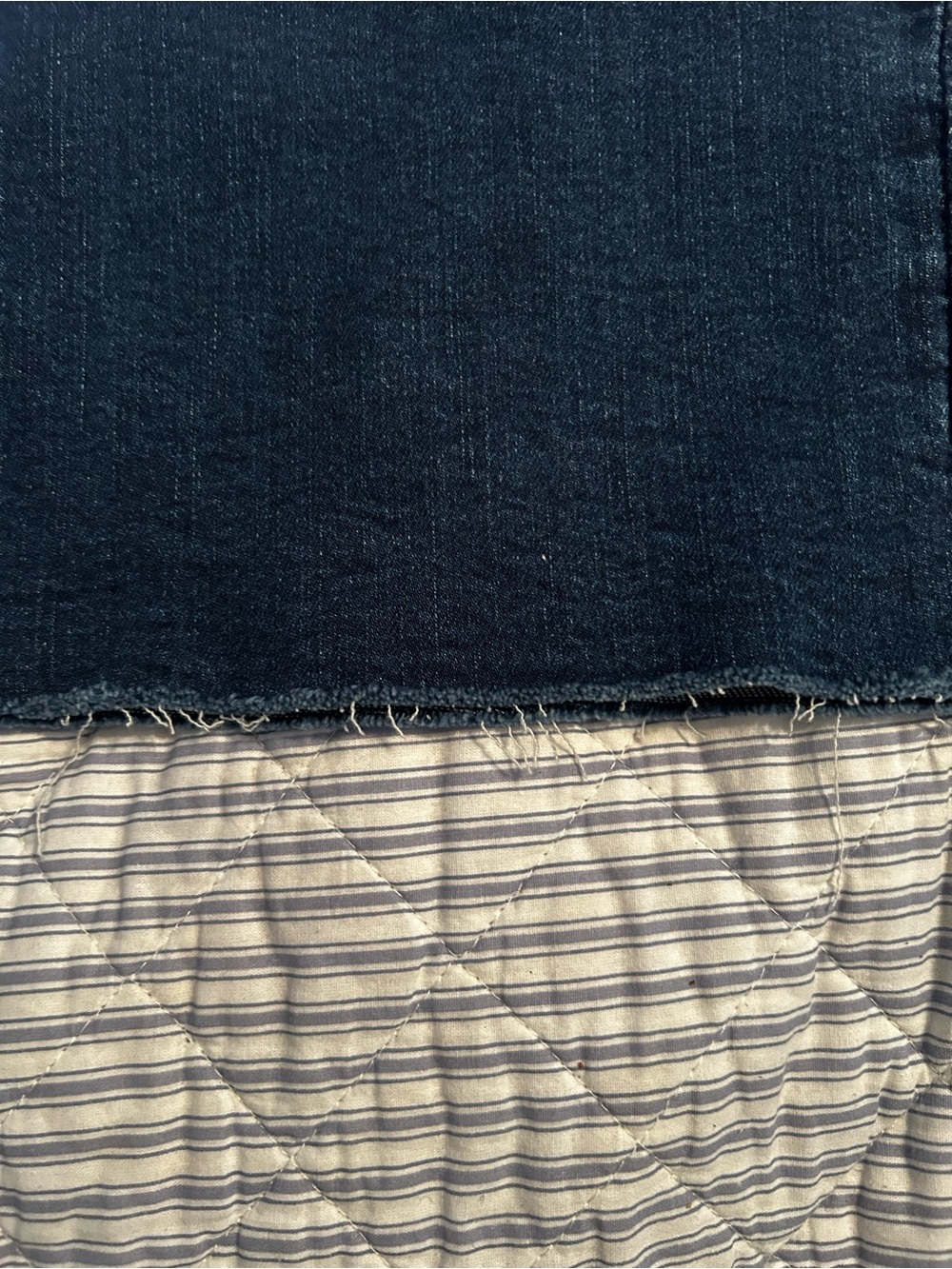 Ladies size 32/14 wide leg high rise button up jean. - Picture 9 of 10